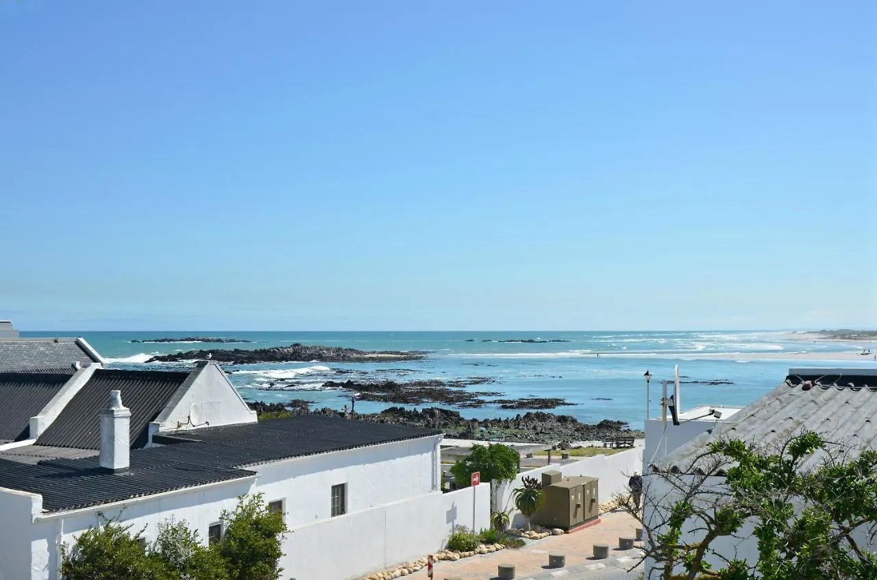 White Waves Beach House Bloubergstrand 0*,  Südafrika